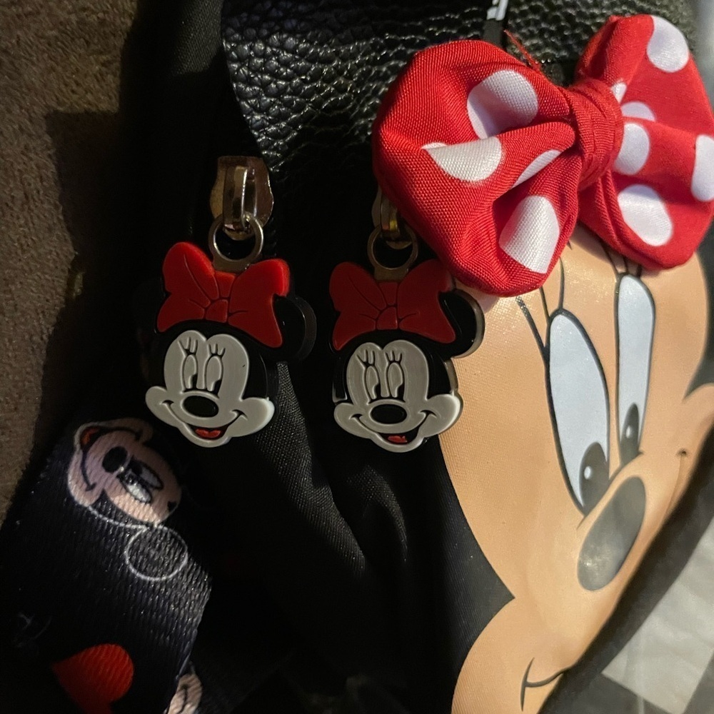 Disney Black and Red Minnie Mouse Kids Bag - Picture 5 of 8